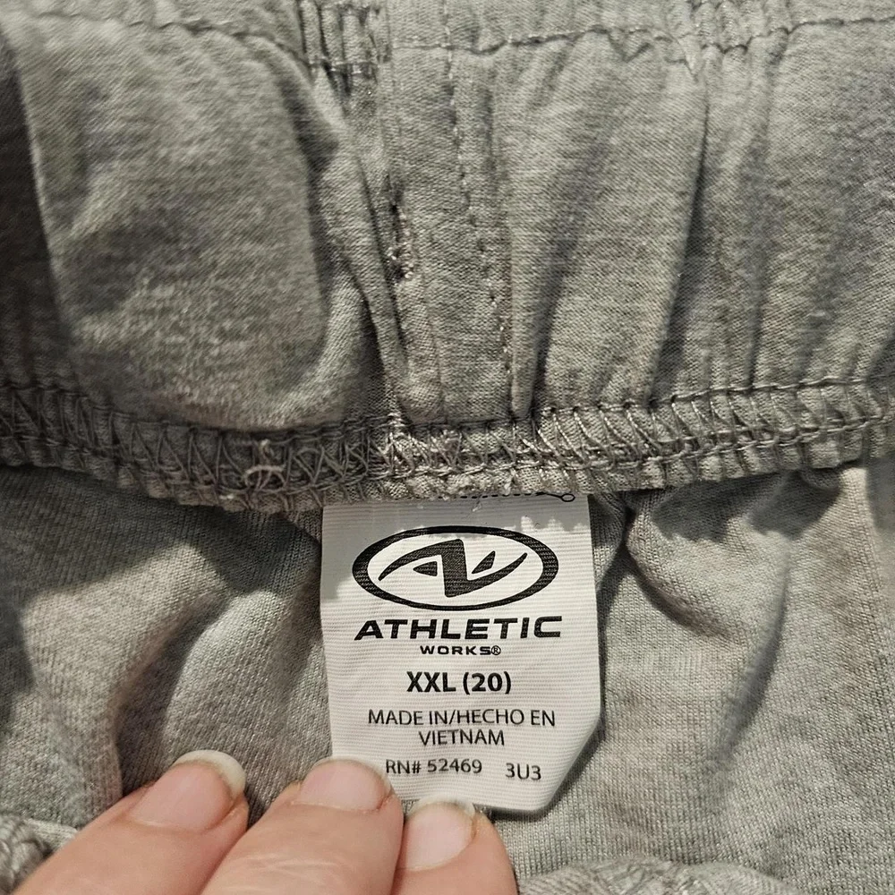 ATHLETIC WORKS Gray‎ Casual Lightweight Knit Drawstring Shorts Womens Size XXL